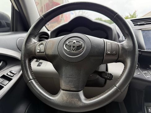 Used 2014 Toyota RAV4 EV image 26