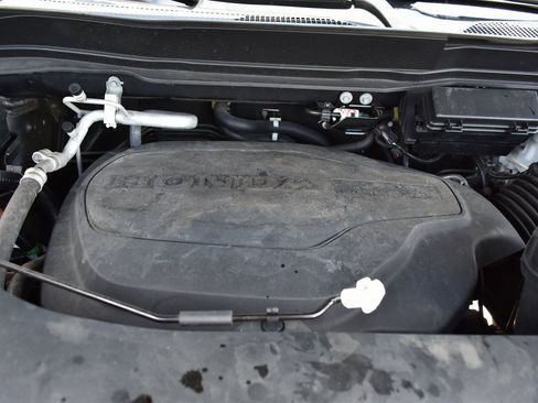 Used 2022 Honda Pilot Elite image 39