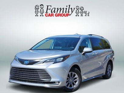 Used 2024 Toyota Sienna XLE