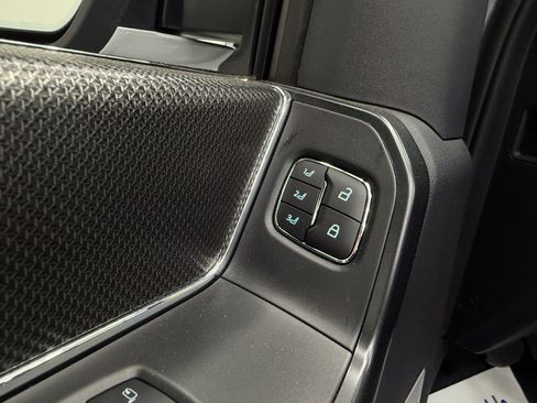 Used 2025 Ford F150 Raptor AWD/4WD image 10