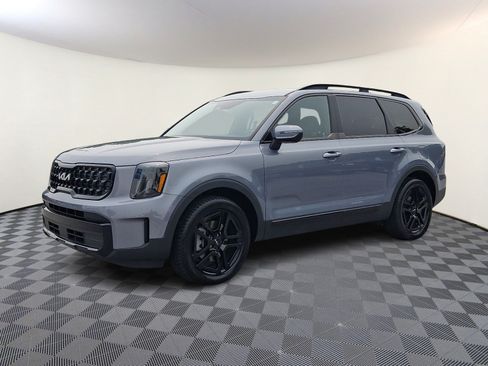Certified 2024 Kia Telluride EX X-Line AWD/4WD image 3