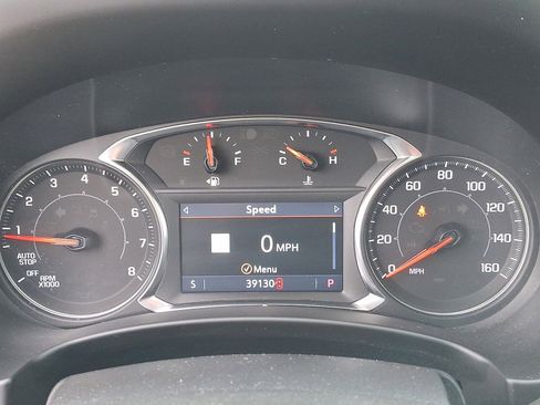 Used 2022 GMC Terrain AT4 w/ Infotainment Package II image 12