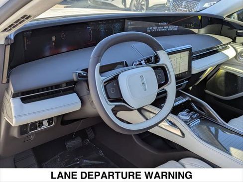 New 2026 Lincoln Nautilus Black Label image 7