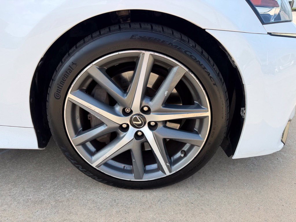 Used 2017 Lexus GS 200t F Sport RWD image 9