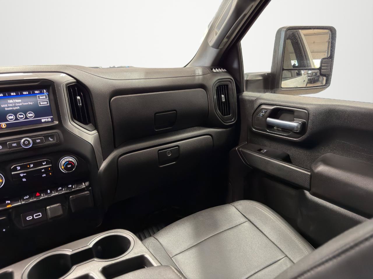Used 2022 Chevrolet Silverado 2500 W/T w/ WT Fleet Convenience Package RWD image 24