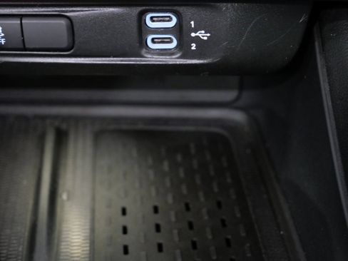 Used 2024 Dodge Charger R/T w/ Plus Group image 21