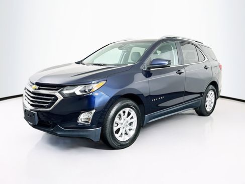 Used 2021 Chevrolet Equinox LT image 3