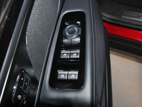 New 2026 Lincoln Nautilus Premier image 5