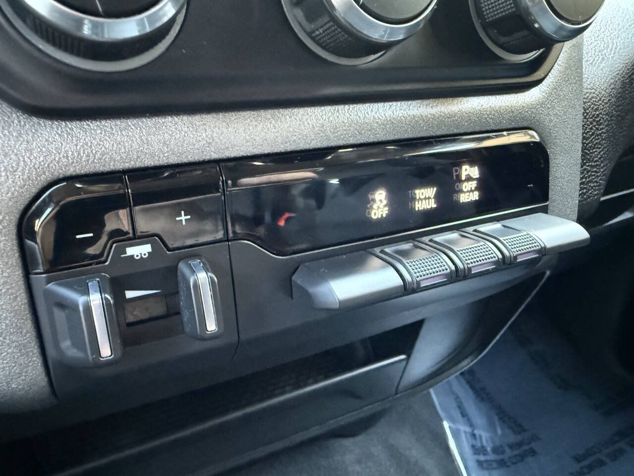 Used 2020 RAM 2500 Tradesman AWD/4WD image 13