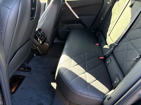 Used 2025 BMW iX xDrive50 w/ Sport Package image 19