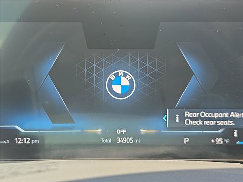Certified 2024 BMW X7 xDrive40i w/ M Sport Package AWD/4WD image 27