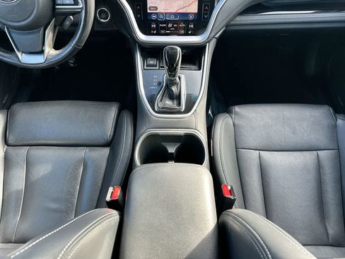 Certified 2021 Subaru Outback Limited image 29
