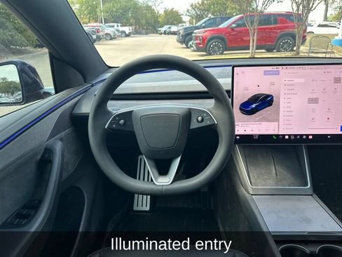 Used 2026 Tesla Model Y Long Range AWD/4WD image 13