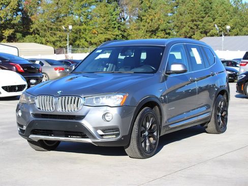 Used 2016 BMW X3 xDrive28d image 3