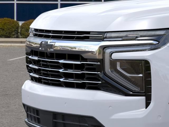 New 2026 Chevrolet Suburban LT w/ Comfort Package AWD/4WD image 13