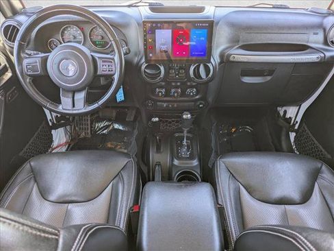 Used 2017 Jeep Wrangler Unlimited Sport w/ Quick Order Package 24S AWD/4WD image 16