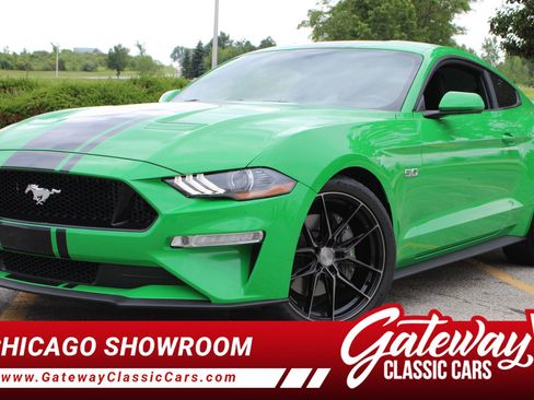 Used 2019 Ford Mustang GT RWD image 5