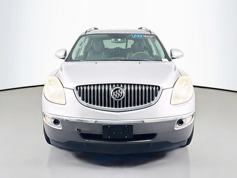 Used 2010 Buick Enclave CXL FWD image 2