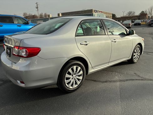Used 2012 Toyota Corolla LE image 4