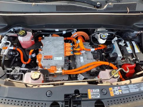 Certified 2023 Chevrolet Bolt EUV LT w/ Driver Confidence Package image 30