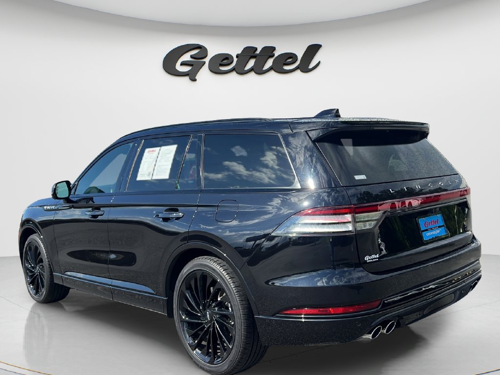 Used 2025 Lincoln Aviator Reserve w/ Luxury Package RWD image 7