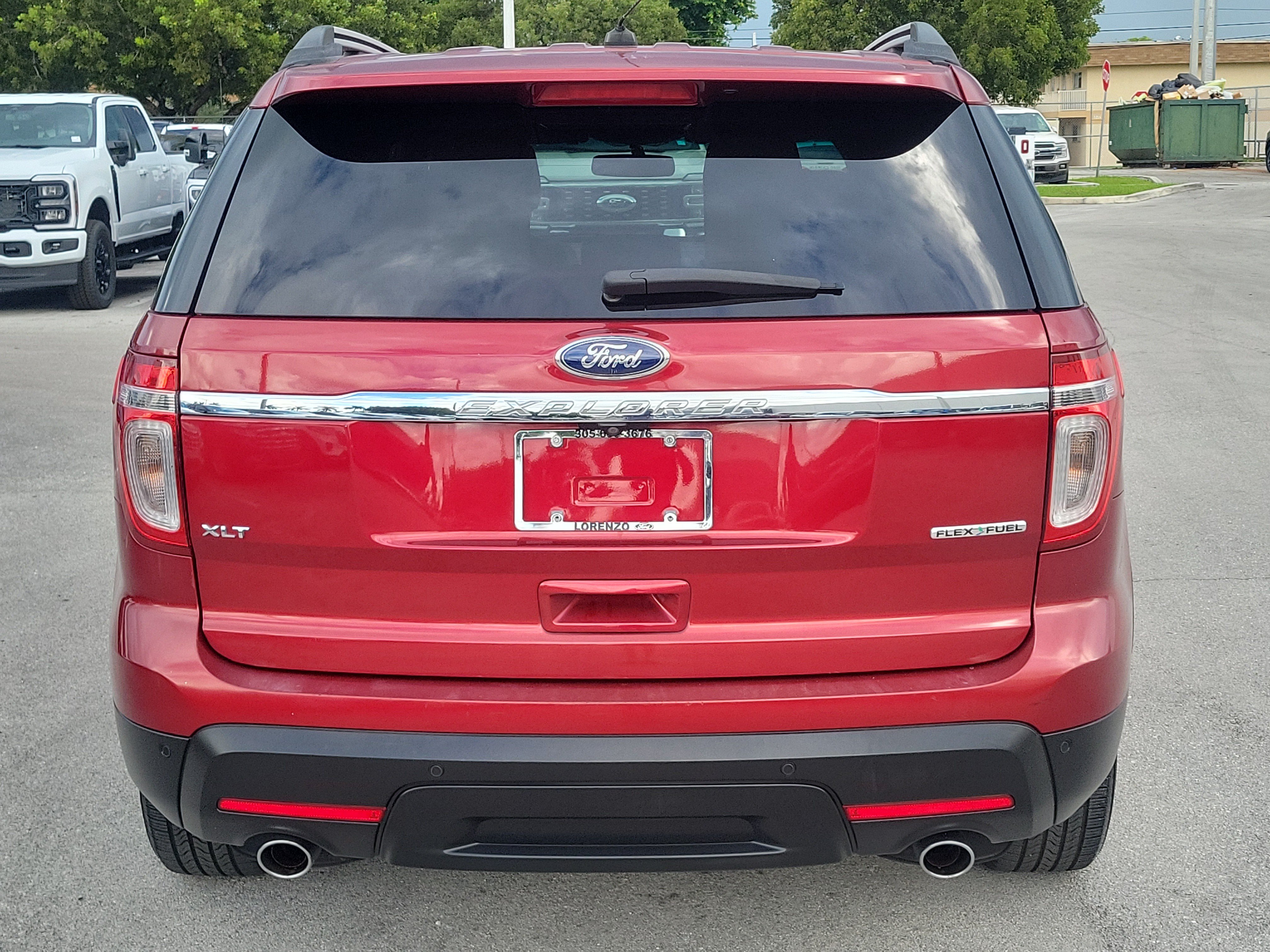 Used 2014 Ford Explorer XLT w/ Equipment Group 202A FWD image 6