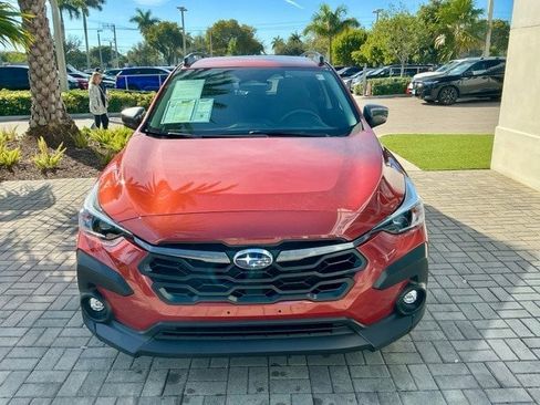 Used 2024 Subaru Crosstrek 2.0i Premium image 2