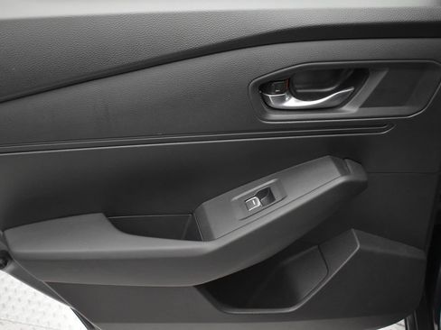 Used 2023 Honda Accord EX image 32