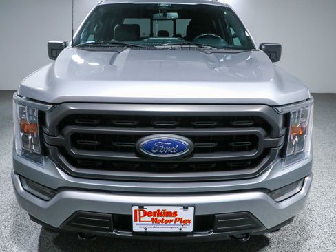 Used 2022 Ford F150 XLT w/ Equipment Group 302A High AWD/4WD image 4
