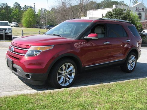 Used 2013 Ford Explorer Limited image 3