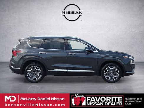 Used 2022 Hyundai Santa Fe Limited FWD image 6