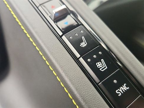 Certified 2025 Chevrolet Corvette Stingray Premium Conv w/ Z51 Performance Package image 24