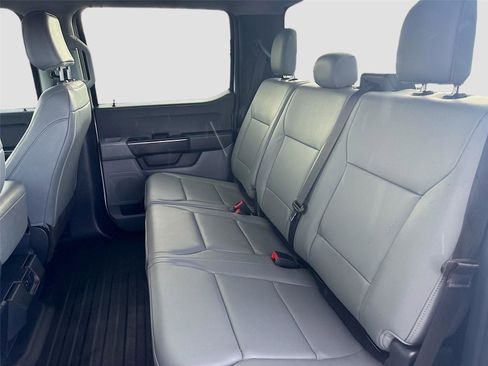 Used 2022 Ford F150 XL w/ Trailer Tow Package image 24