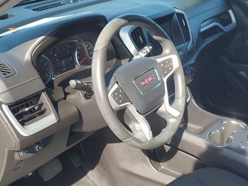 Certified 2024 GMC Terrain SLE w/ Driver Convenience Package AWD/4WD image 8