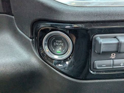 Used 2025 Chevrolet Silverado 3500 LT w/ Safety Package image 30