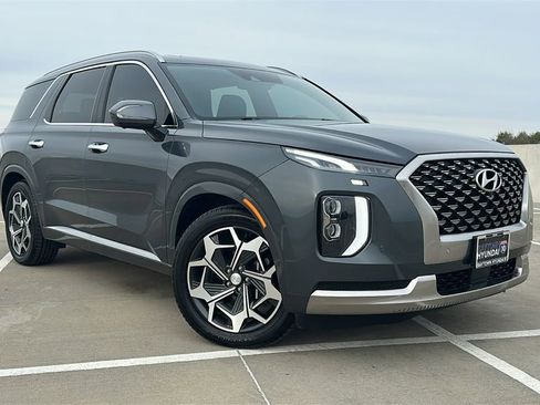 Used 2022 Hyundai Palisade Calligraphy w/ Cargo Package image 6