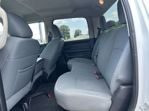 Used 2013 RAM 2500 Tradesman w/ Chrome Appearance Group AWD/4WD image 9