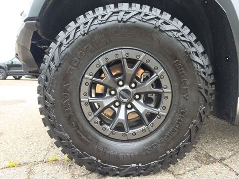 Used 2021 Ford F150 Raptor w/ Raptor 37 Performance Package AWD/4WD image 15