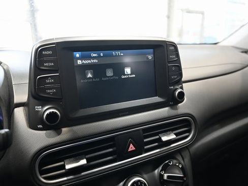 Used 2020 Hyundai Kona SE image 16