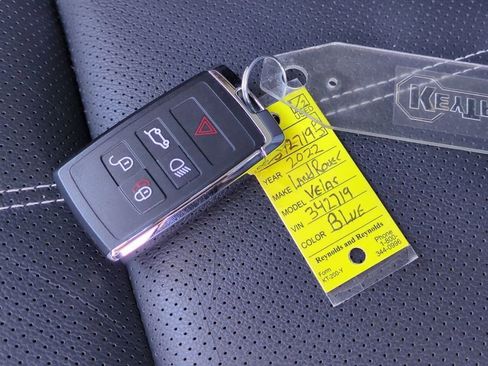 Used 2022 Land Rover Range Rover Velar R-Dynamic S image 39