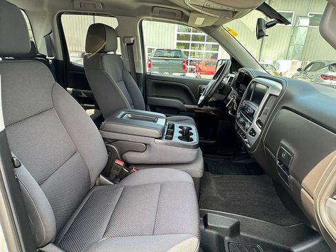 Used 2018 GMC Sierra 1500 SLE w/ SLE Value Package AWD/4WD image 34
