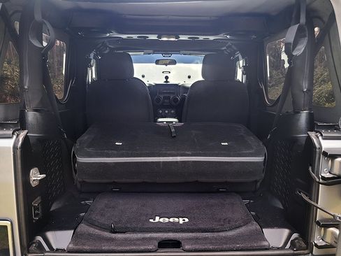 Used 2013 Jeep Wrangler Sport AWD/4WD image 19