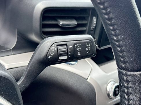 Certified 2023 Ford Explorer XLT AWD/4WD image 29