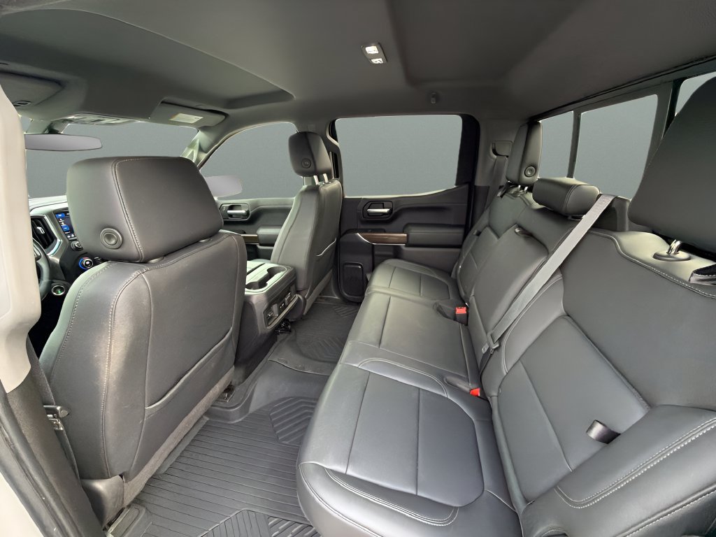 Used 2021 Chevrolet Silverado 1500 LT Trail Boss w/ Convenience Package II AWD/4WD image 19