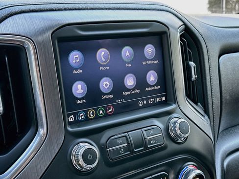 Used 2022 GMC Sierra 3500 Denali AWD/4WD image 15
