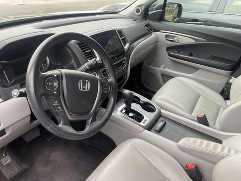 Used 2017 Honda Pilot EX-L image 10