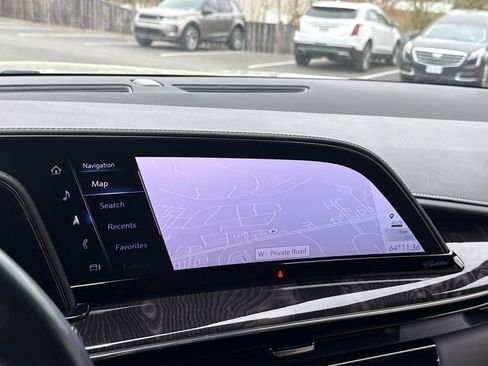 Certified 2023 Cadillac Escalade Premium Luxury image 8