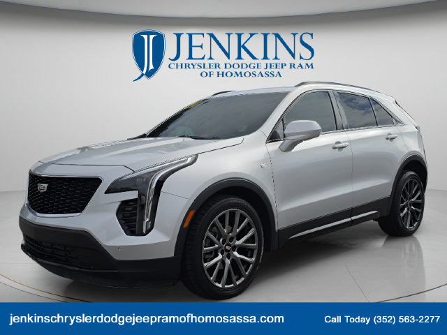 Used 2020 Cadillac XT4 Sport w/ LPO, Midnight Sport Package FWD image 10