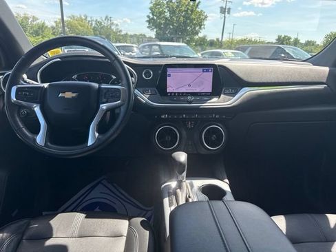 Used 2020 Chevrolet Blazer LT w/ Sound & Technology Package AWD/4WD image 19