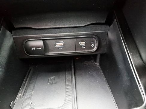Used 2023 Kia Telluride S FWD image 34